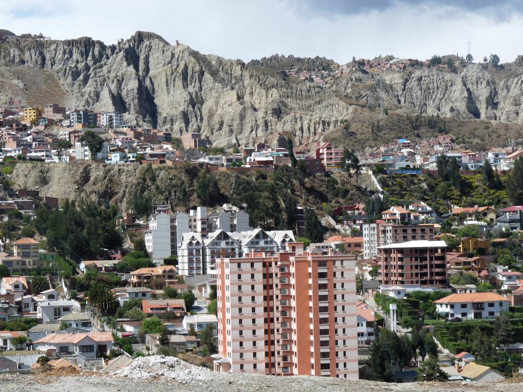 Bolivia: Bolivia: La Paz, highest capital city in the world at 3660m (4200m to 3200m)