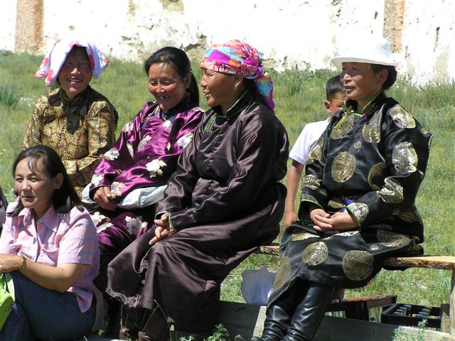 Mongolia: Naadam Festival in Tsaagan Uul